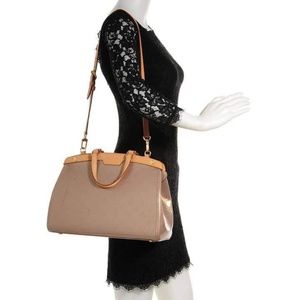 Brea MM louie Vuitton